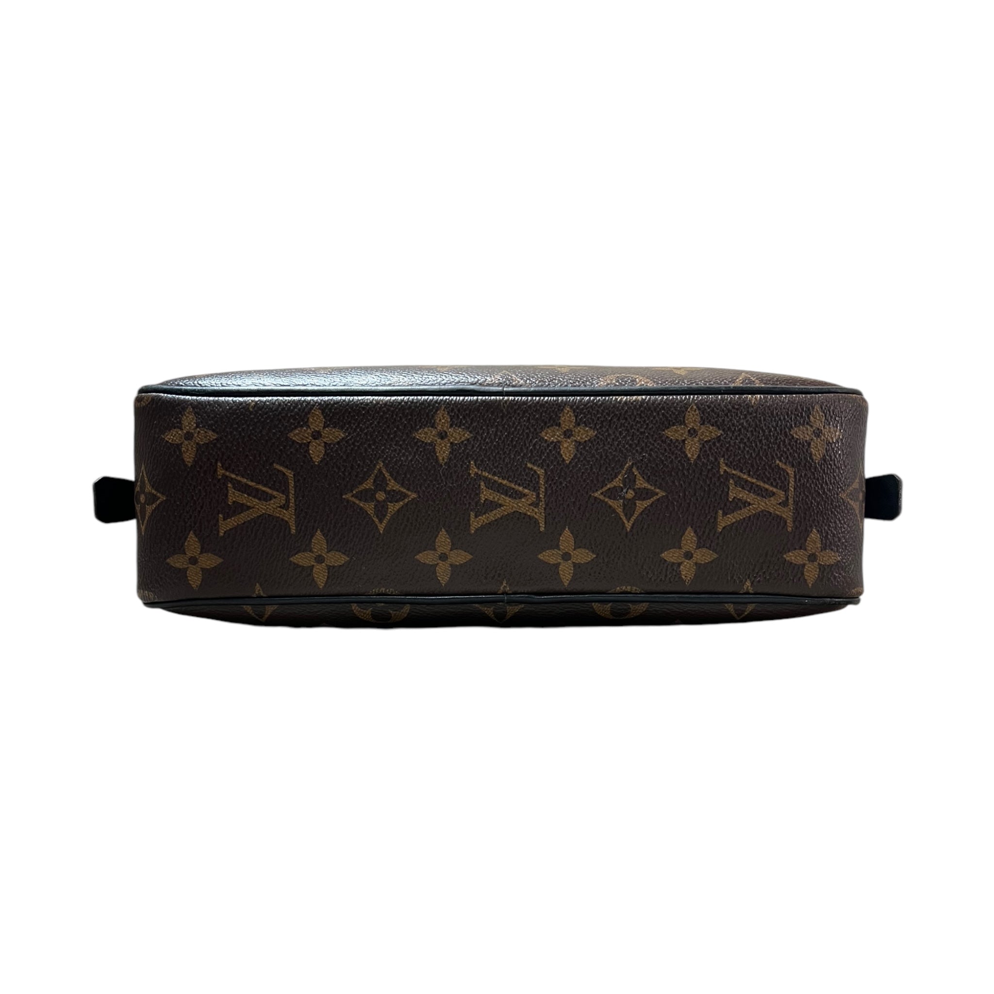 LOUIS VUITTON POCHETTE 25