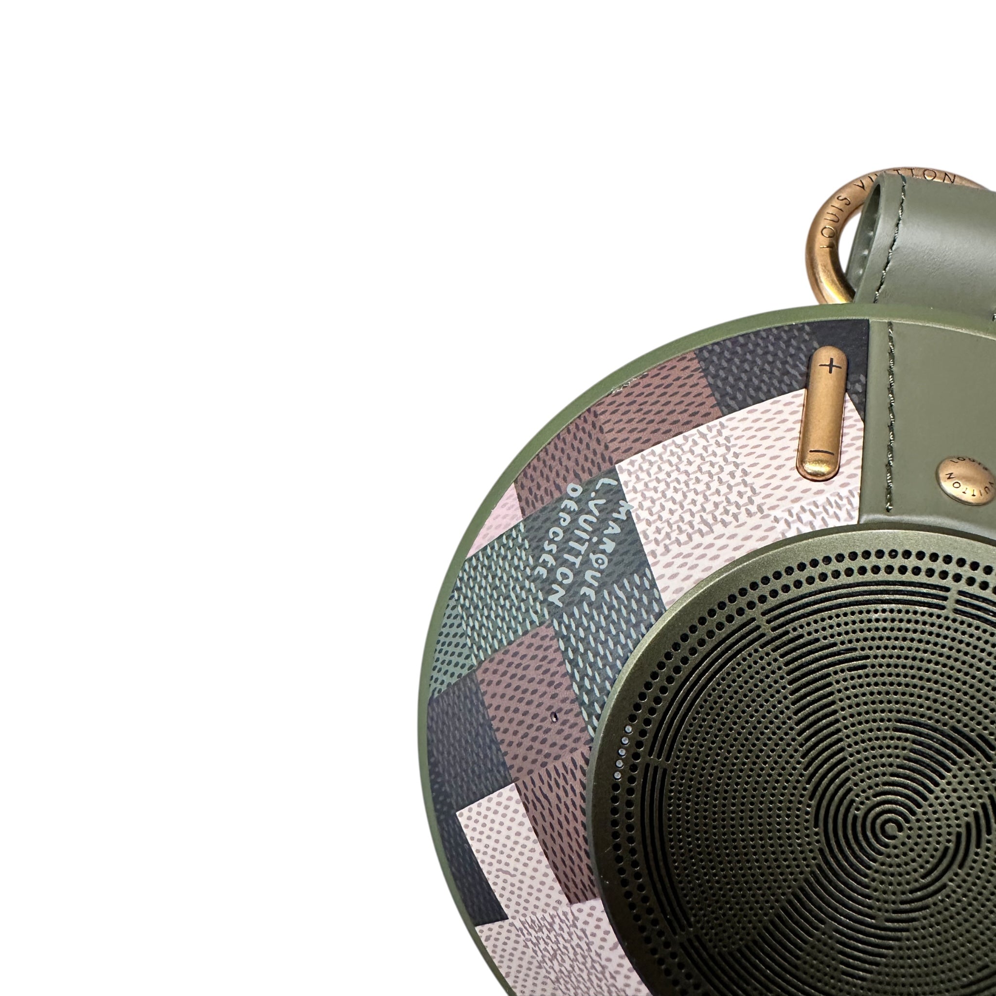 LOUIS VUITTON NANOGRAM SPEAKER DAMOFLAGE