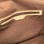 LOUIS VUITTON MESSENGER