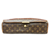 LOUIS VUITTON MESSENGER