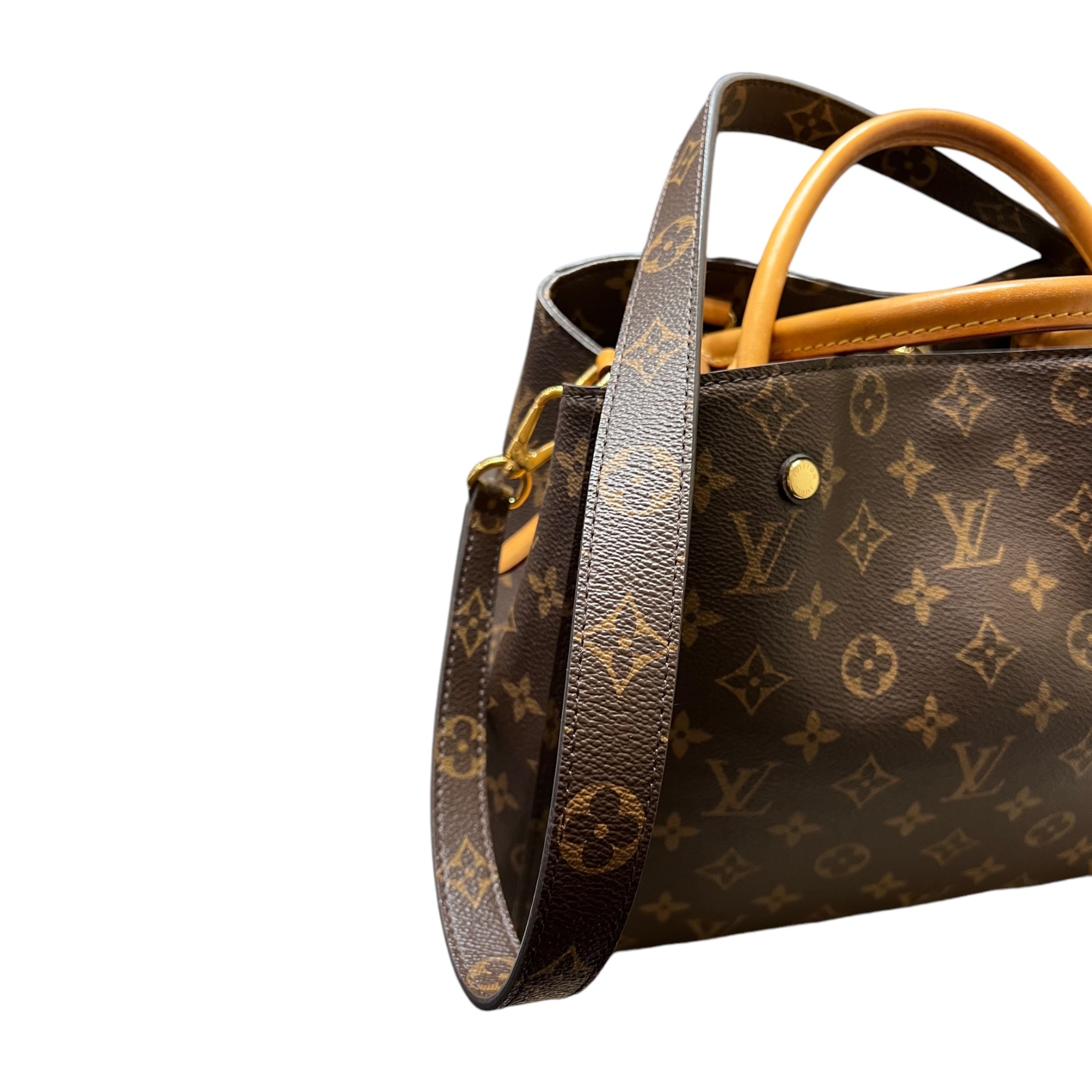 LOUIS VUITTON MONTAIGNE